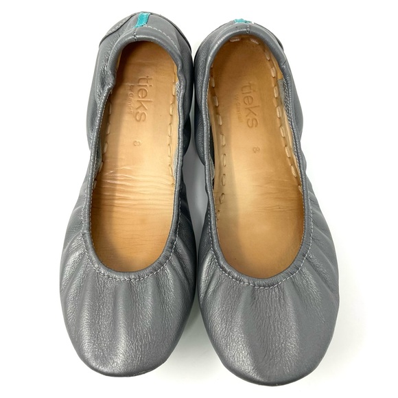Tieks Metallic Pewter Silver Leather Ballet Flats Size 8 - Picture 2 of 9